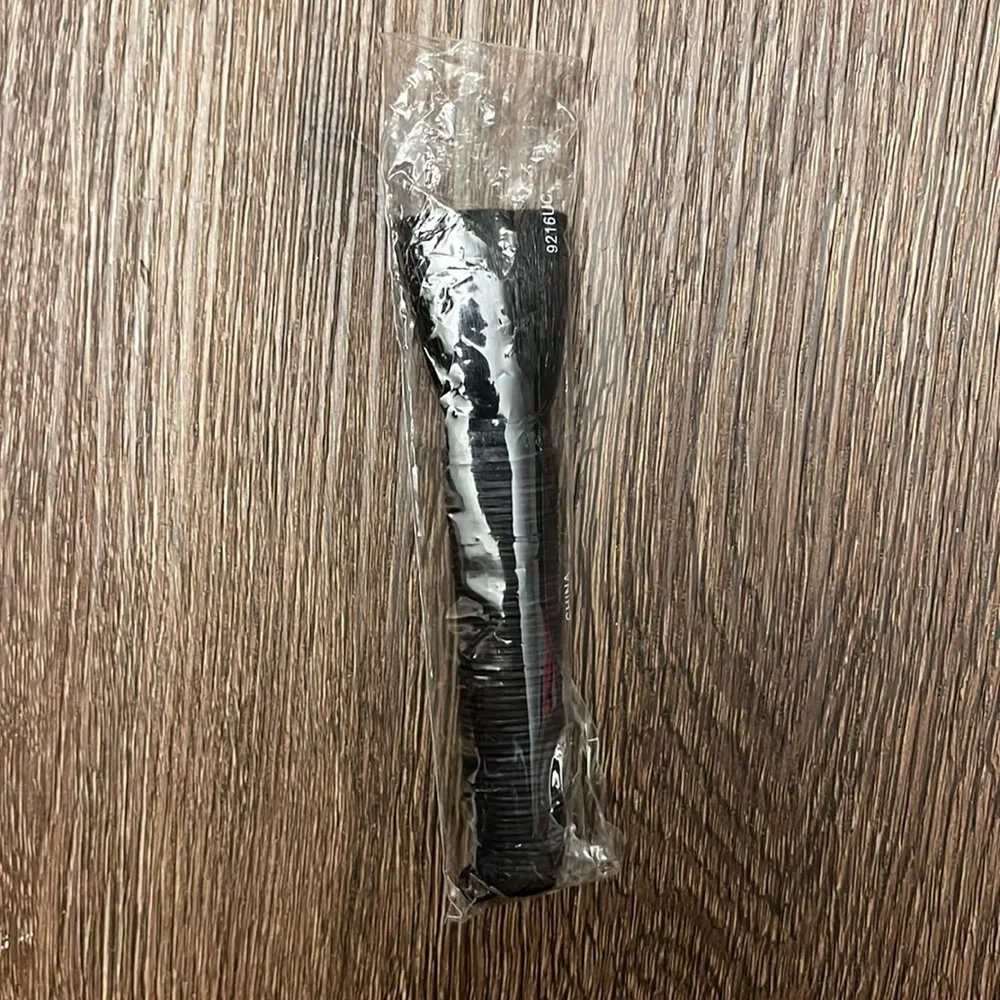 Mizubake Kabuki Brush